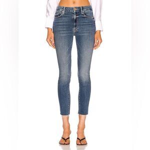 MOTHER High Waisted Looker Ankle Fray Jeans Walking on Coals Size 24